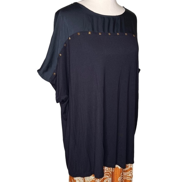 Karen Brooks Black Short Sleeve Tunic Top Size 2X Gold Stud Viscose Spandex Knit - Picture 6 of 12